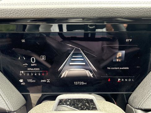 Used 2025 GMC Yukon Denali w/ Denali Reserve Package AWD/4WD image 23