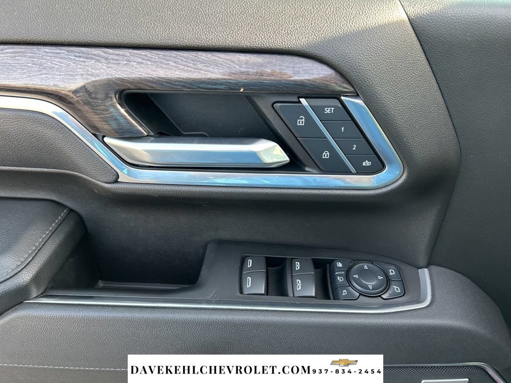 Used 2025 Chevrolet Silverado 2500 LTZ w/ LTZ Plus Package AWD/4WD image 10