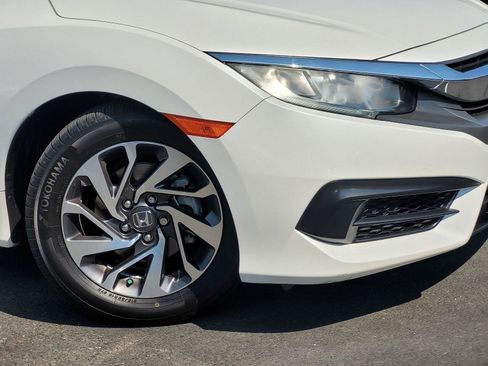Used 2018 Honda Civic EX image 6