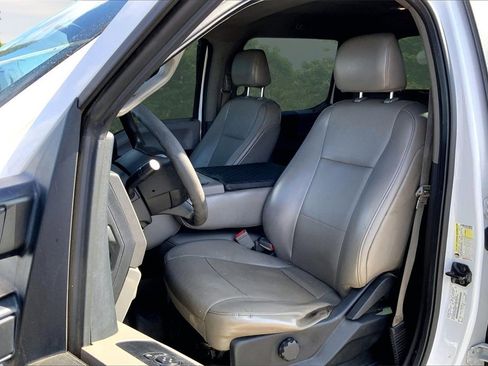 Used 2019 Ford F250 XL w/ Power Equipment Group image 20