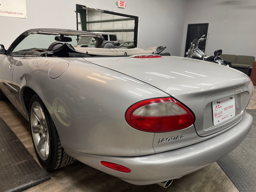 Used 2000 Jaguar XK8 Convertible RWD image 40