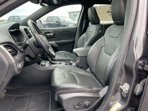 Used 2021 Jeep Cherokee Latitude Lux 80th Anniv w/ Quick Order Package 2YU 80th AWD/4WD image 7