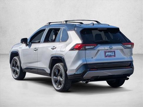 Used 2020 Toyota RAV4 XSE w/ XSE Grade Weather Package image 8