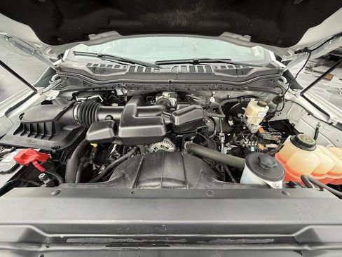 Certified 2018 Ford F250 XLT image 32