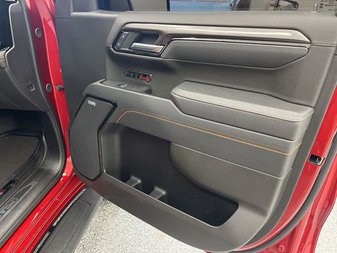 Used 2025 GMC Sierra 1500 AT4 w/ AT4 Premium Package image 34