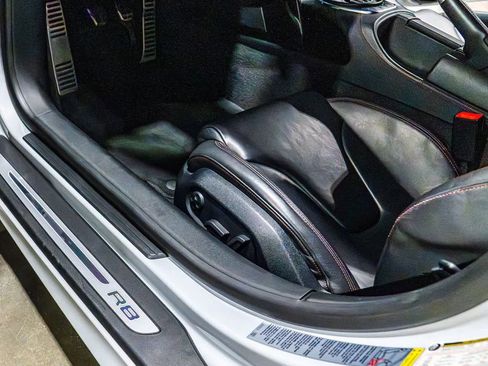 Used 2012 Audi R8 V10 image 95