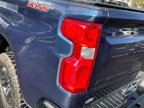 Used 2023 Chevrolet Silverado 1500 LT Trail Boss image 27