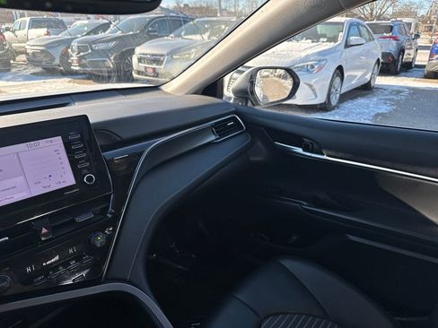 Used 2023 Toyota Camry SE image 28