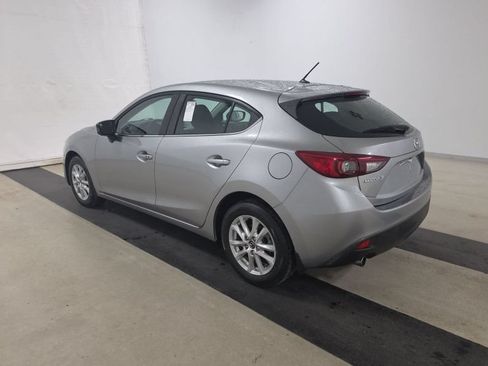 Used 2016 MAZDA MAZDA3 i Touring FWD image 3