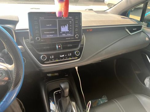 Used 2021 Toyota Corolla XSE FWD image 9