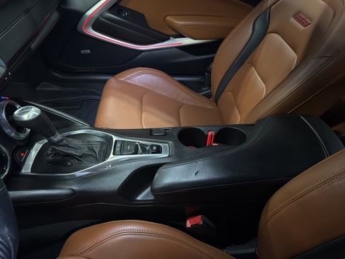 Used 2016 Chevrolet Camaro SS image 26