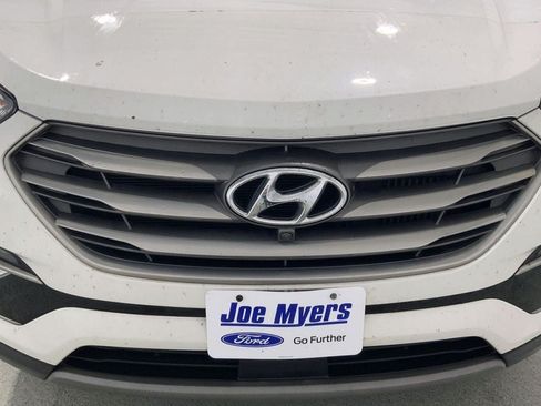 Used 2017 Hyundai Santa Fe Sport w/ 2.0T Ultimate Tech Package 05 AWD/4WD image 27