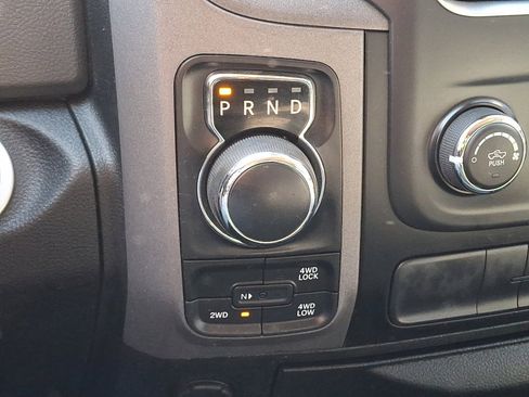 Used 2019 RAM 1500 Tradesman w/ Chrome Plus Package image 28