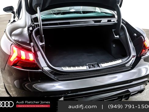 Used 2022 Audi e-tron GT Premium Plus w/ Performance Package image 20