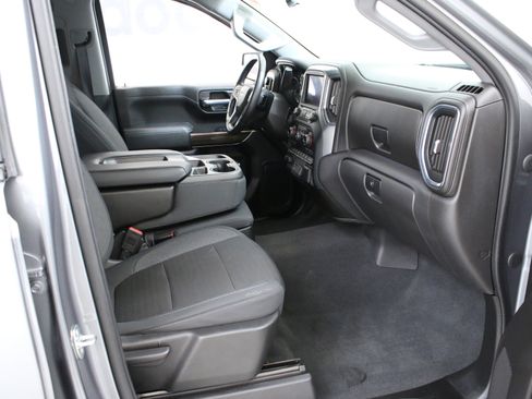 Used 2020 Chevrolet Silverado 1500 LT w/ All-Star Edition image 28