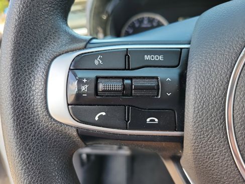 Used 2022 Kia K5 LXS FWD image 14