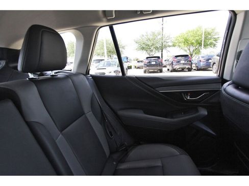 Certified 2024 Subaru Outback Onyx Edition AWD/4WD image 12