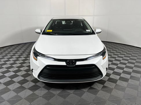 Certified 2026 Toyota Corolla LE FWD image 2