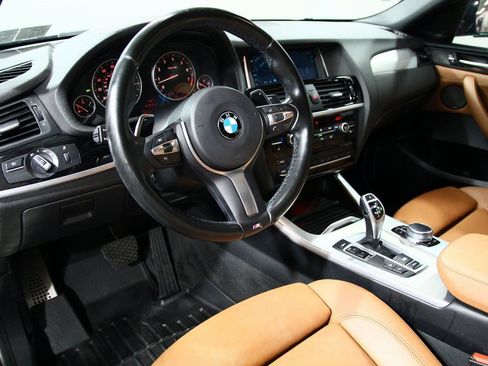 Used 2018 BMW X4 M40i image 5