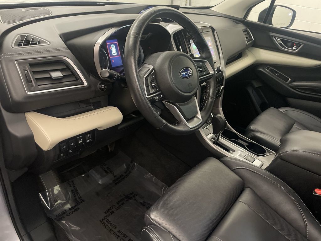Used 2022 Subaru Ascent Limited w/ Technology Package AWD/4WD image 4