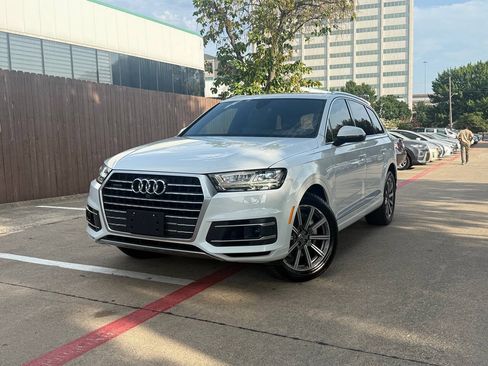 Used 2018 Audi Q7 3.0T Prestige AWD/4WD image 2