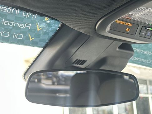 Used 2024 Chevrolet Trax RS image 29