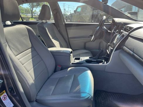 Used 2016 Toyota Camry XLE w/ Advanced Technology Package FWD image 3