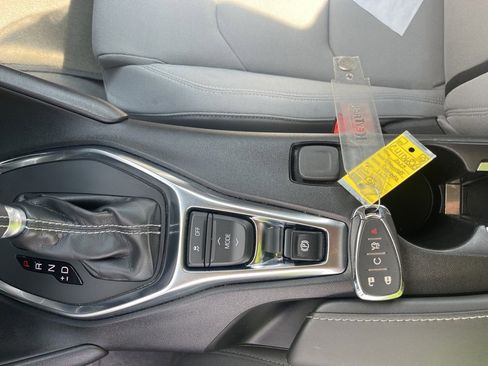 Used 2023 Chevrolet Camaro LT image 20
