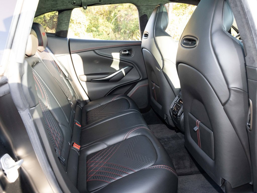 Used 2021 Aston Martin DBX AWD/4WD image 61