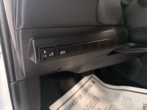 Used 2026 Toyota Corolla LE FWD image 15