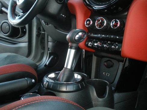 Used 2017 MINI Cooper John Cooper Works image 33