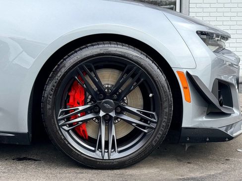 Used 2023 Chevrolet Camaro ZL1 RWD image 13