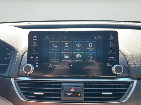 Used 2018 Honda Accord EX-L image 19