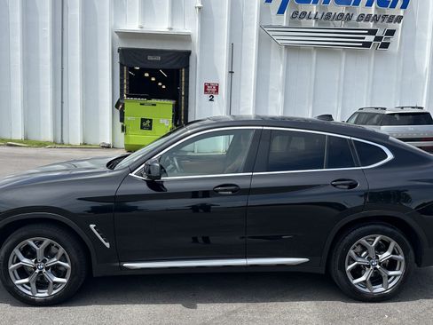 Used 2025 BMW X4 xDrive30i AWD/4WD image 7