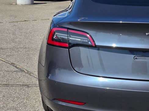 Used 2020 Tesla Model 3 Standard Range Plus RWD image 7