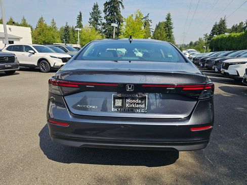 Certified 2023 Honda Accord LX image 6