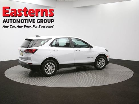 Used 2024 Chevrolet Equinox LS image 39