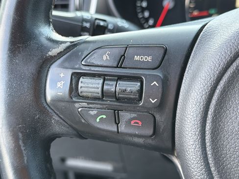 Used 2018 Kia Sorento EX FWD image 25