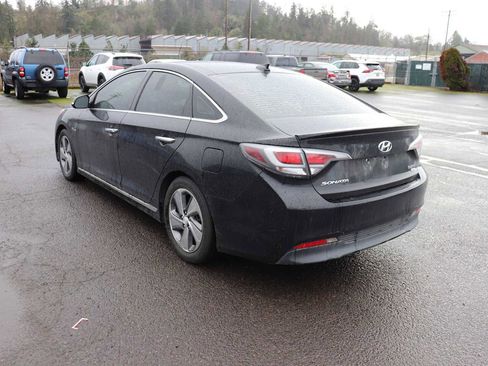 Used 2017 Hyundai Sonata Limited w/ Ultimate Package 02 image 7
