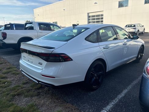 Certified 2023 Honda Accord Sport image 7