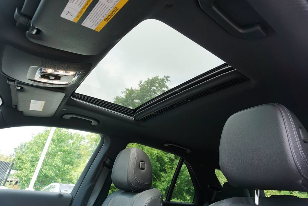 Certified 2025 Mercedes-Benz GLE 350 4MATIC image 14
