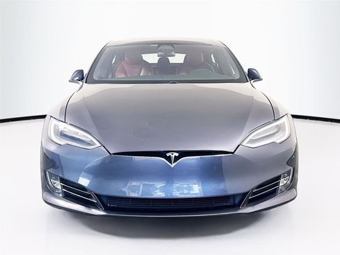 Used 2021 Tesla Model S Long Range Plus image 19