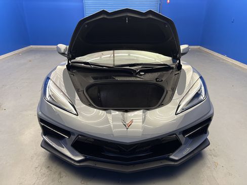 Used 2025 Chevrolet Corvette Stingray Coupe w/ Z51 Performance Package RWD image 27