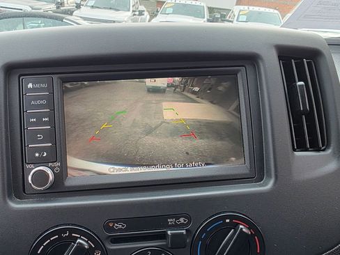 Used 2021 Nissan NV200 S image 20
