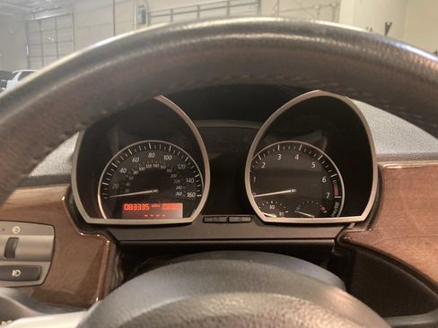 Used 2003 BMW Z4 2.5i RWD image 25