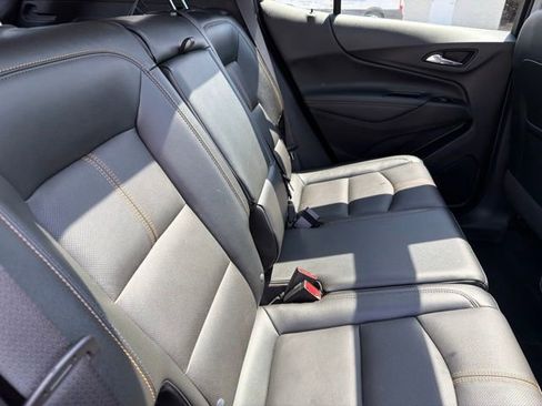 Used 2023 Chevrolet Equinox Premier AWD/4WD image 27