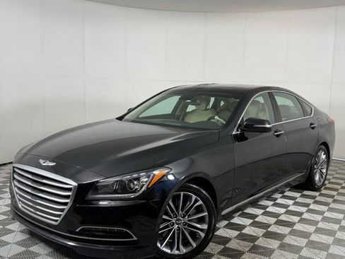 Used 2015 Hyundai Genesis 3.8 w/ Option Group 02 image 3