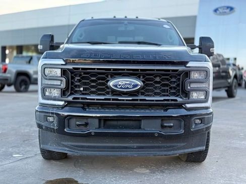 Used 2023 Ford F250 Lariat w/ Lariat Ultimate Package image 3