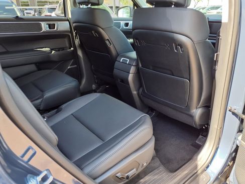 New 2026 Hyundai Santa Fe Limited FWD image 6