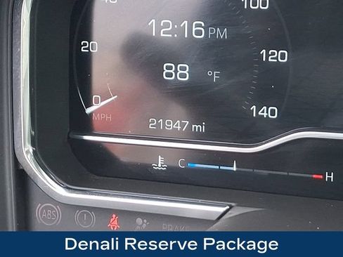 Used 2024 GMC Sierra 1500 Denali w/ Denali Reserve Package AWD/4WD image 6